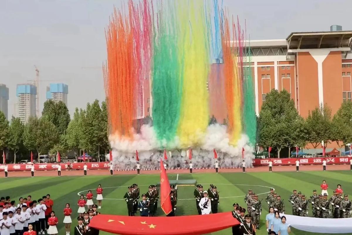 不仅有传统